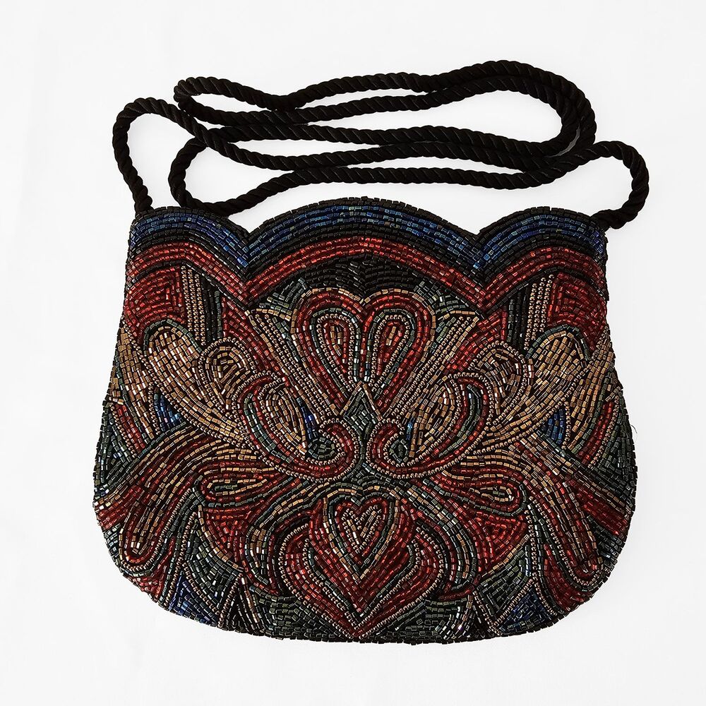 Small Art Deco Beaded Heart Clutch Purse